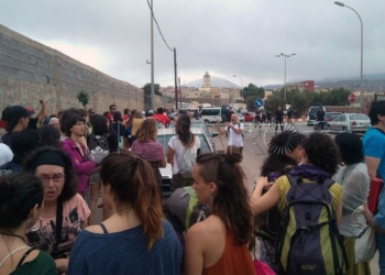 Abriendo Fronteras denuncia agresiones de la Guardia Civil hacia las porteadoras