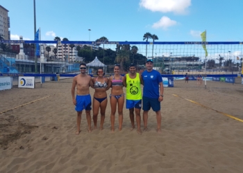 Las locales Martín-Vives se meten en la semifinal