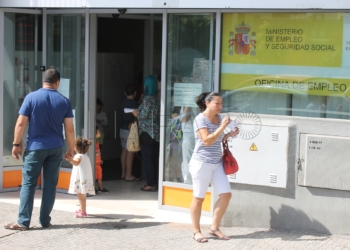 5 1 La ampliación del puerto traerá la solución “definitiva” al desempleo, según Imbroda
