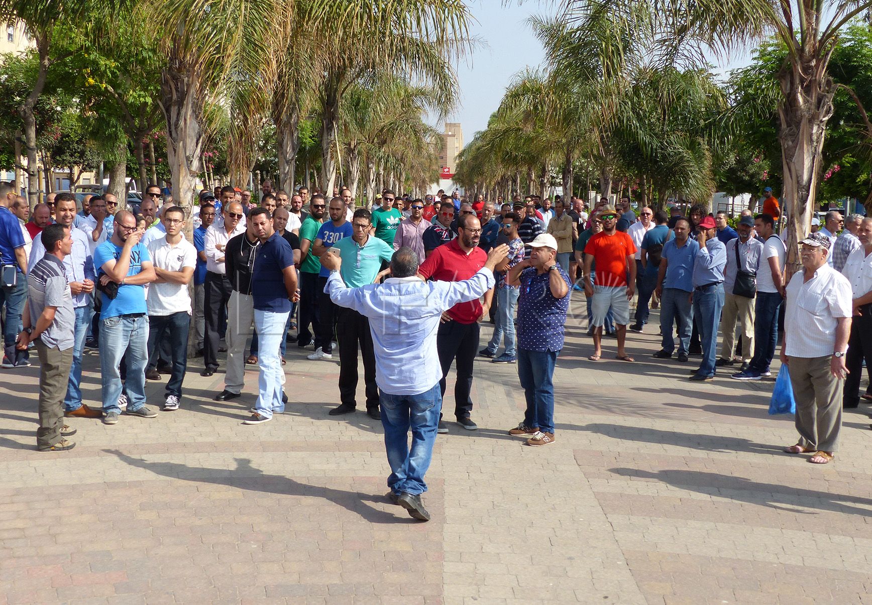 Acsemel recogerá firmas para llevar al Congreso los problemas de la frontera