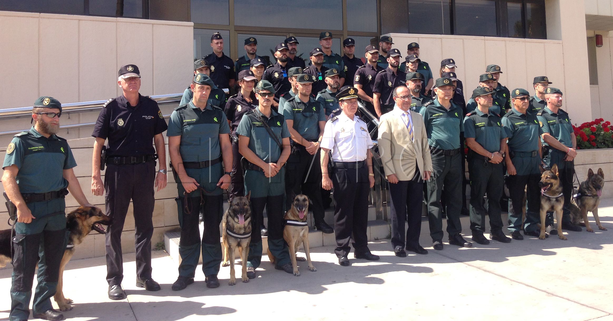 Los catálogos de policías y guardias civiles de Melilla tienen más efectivos que el número real de agentes