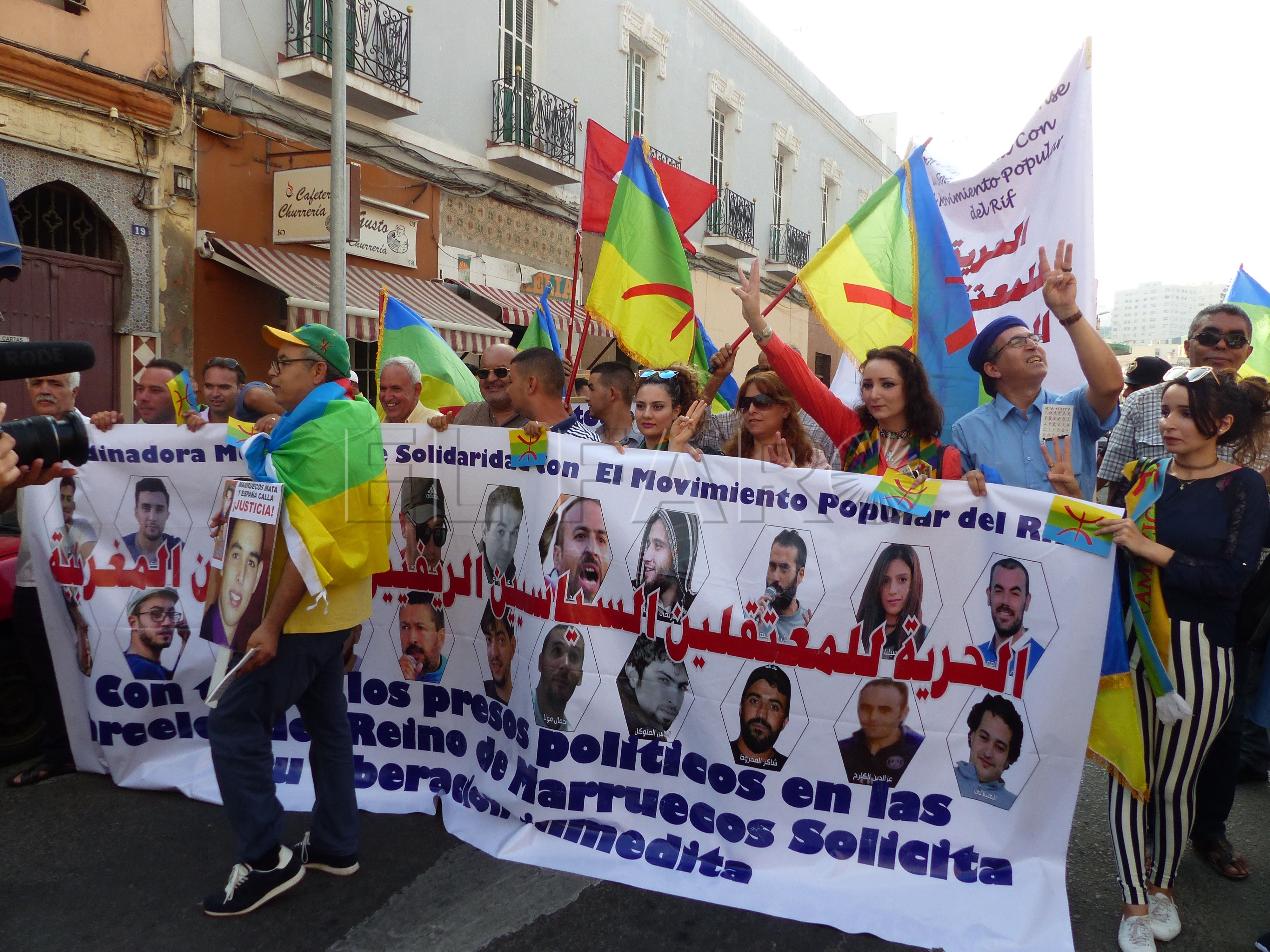 Una marcha pide a Marruecos el respeto a los derechos humanos en el Rif