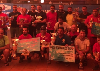 Foto de familia de todos los participantes que estuvieron presentes en la competición almeriense durante este fin de semana.