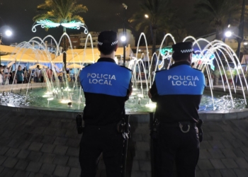 10 1 10 Policías y bomberos ‘voluntarios’ en Feria cobrarán un plus de productividad