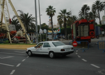 13 1 3 Una parada con 30 taxis en Actor Tallaví se habilitará durante la Feria