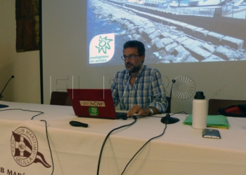 17 1 “La ampliación del puerto de Melilla es un despilfarro de dinero público”