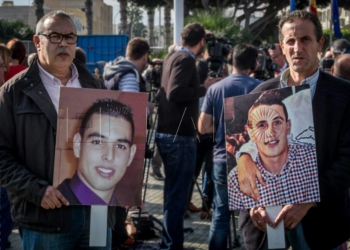 10 1 7 Los padres de Emin y Pisly piden audiencia a Cospedal ante su posible visita a Melilla