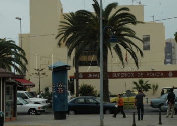 13 2 2 Detienen a un individuo momentos después de que robara en un vehículo