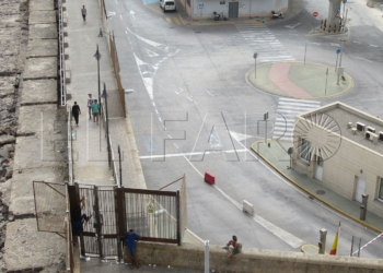 16 1 1 El Puerto invertirá 467.800€ en la valla de seguridad del paseo del espaldón