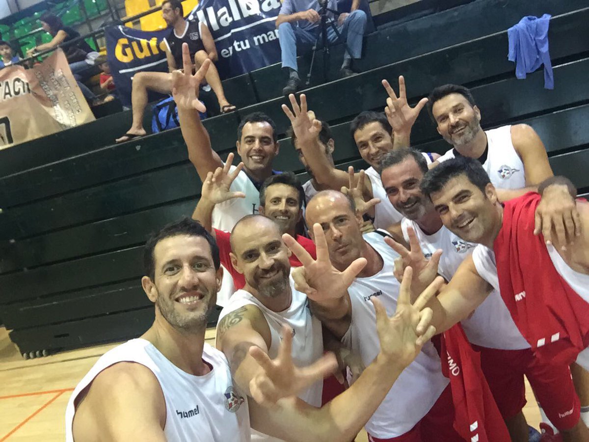 El Club Marítimo se hace con el título del Torneo Over 40 Basket
