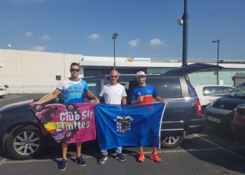 Los tres triatletas del Club Sin Límites, en su viaje de ida hasta tierras barcelonesas.