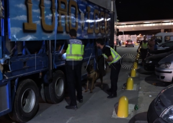 DSCN3706 Interceptan a cerca de 300 jóvenes tratando de colarse en barcos en la Operación Feriante: 122 en atracciones y el resto en la zona de seguridad del puerto