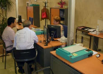 10 2 El tiempo de espera para obtener el DNI se reduce a uno o dos días en Melilla