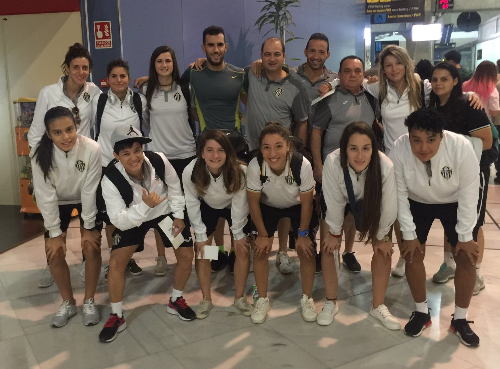 A por la tercera victoria