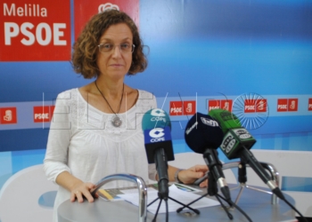 6 1 5 Rojas critica que el PP celebre los datos de pobreza, con 30.000 personas en exclusión