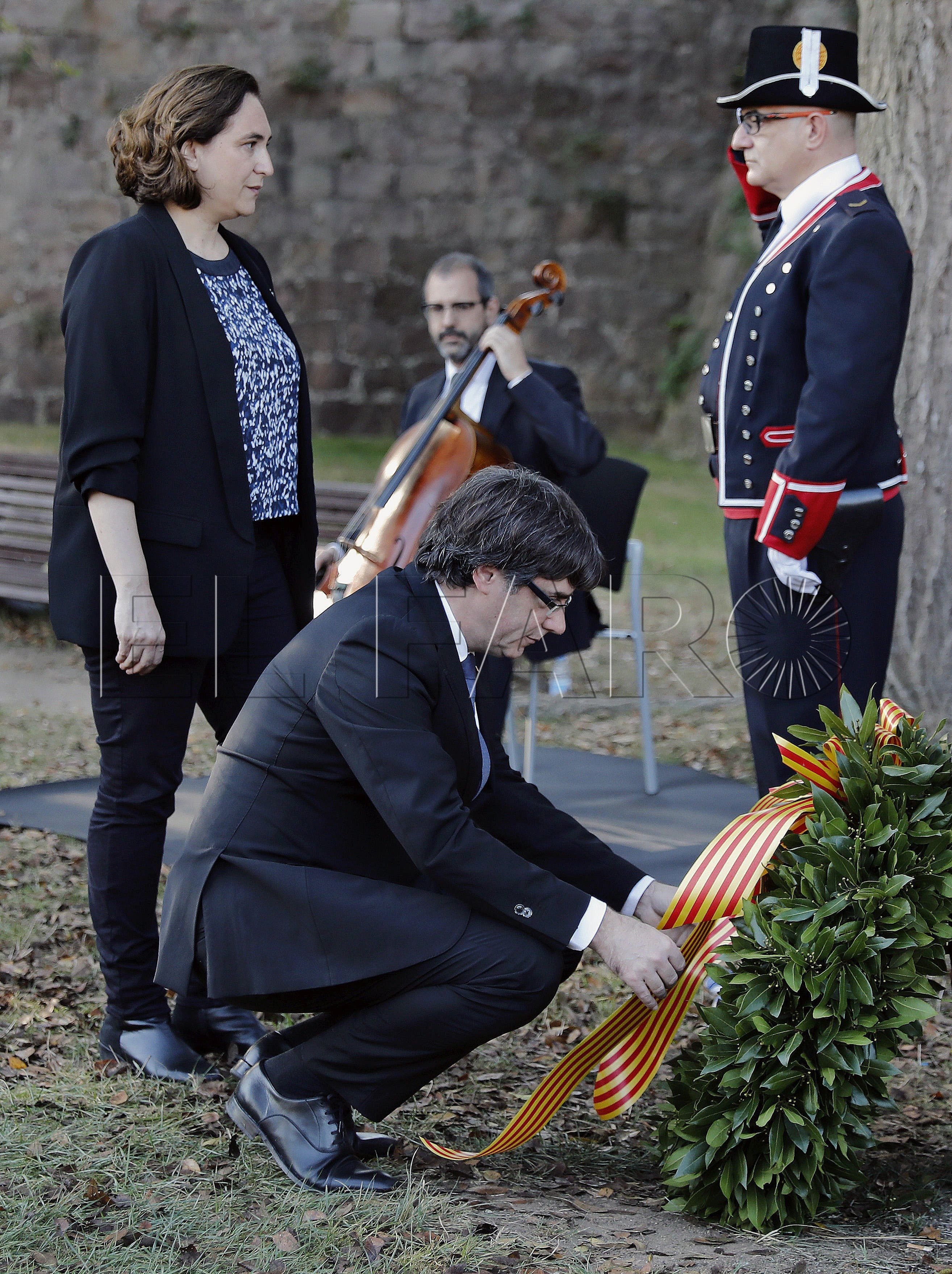 Puigdemont ofrece dos meses de diálogo y no concreta si declaró la independencia