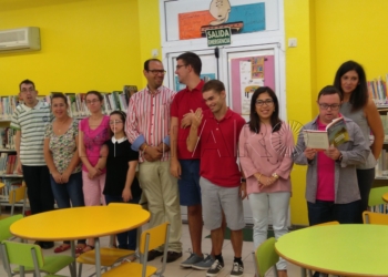 IMG 20171002 103456 Aspanies presenta libros de accesibilidad cognitiva y lectura fácil en la Biblioteca