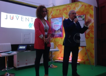 WhatsApp Image 2017 10 20 at 12.27.58 Imbroda destaca la buena acogida de la II Feria del Emprendimiento