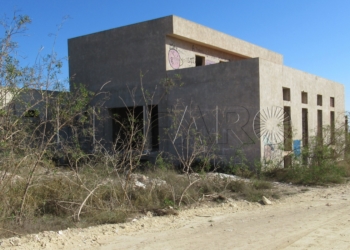 13 1 6 La oposición solicita que echen abajo los antiguos depósitos de agua