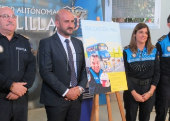 16 1 2 Un policía con una marioneta enseñará educación vial a unos 1.400 niños de 5 años