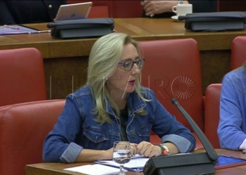 17 1 3 El cambio de sexo de menores trans debe ser autorizado por los padres, según Dueñas