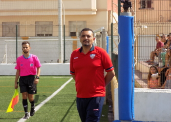 Ahmed Driss, técnico del cuadro del Rusadir de Liga Nacional Juvenil.