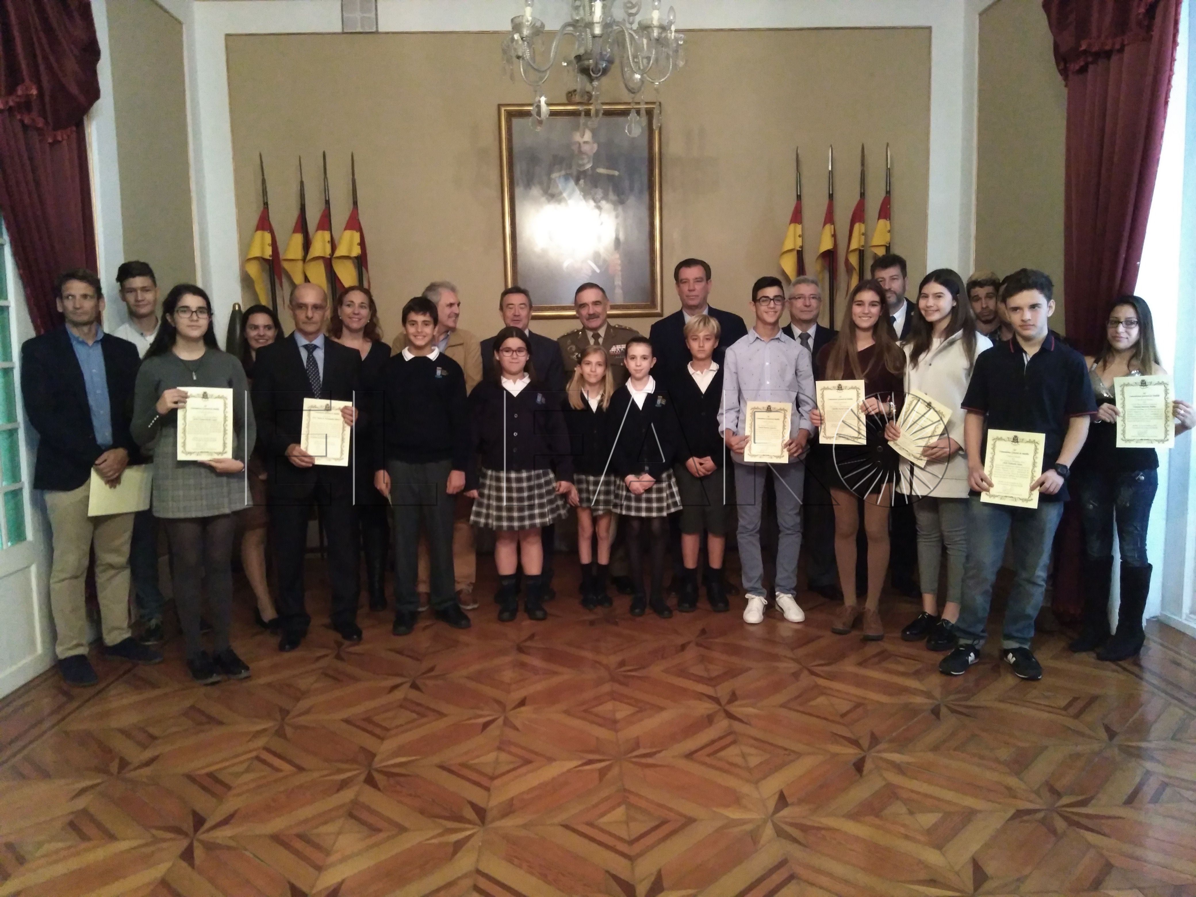 Estudiantes de bandera