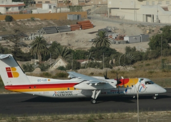 avion El cobro de un suplemento queda en suspenso para los residentes en Melilla