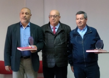 1 La Cruz Roja premia a Mommouh Amar por sus 25 años de voluntario