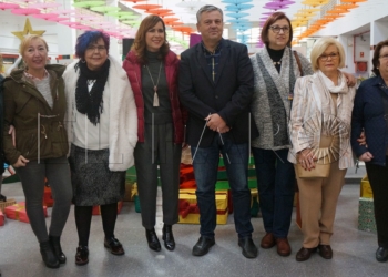 12 1 2 Velázquez apuesta por los mercados frente a la venta ambulante y sus riesgos sanitarios