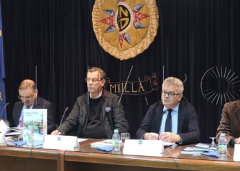 18 01 2 “Que el libro sea un cómic no le resta ni un ápice de rigor histórico”