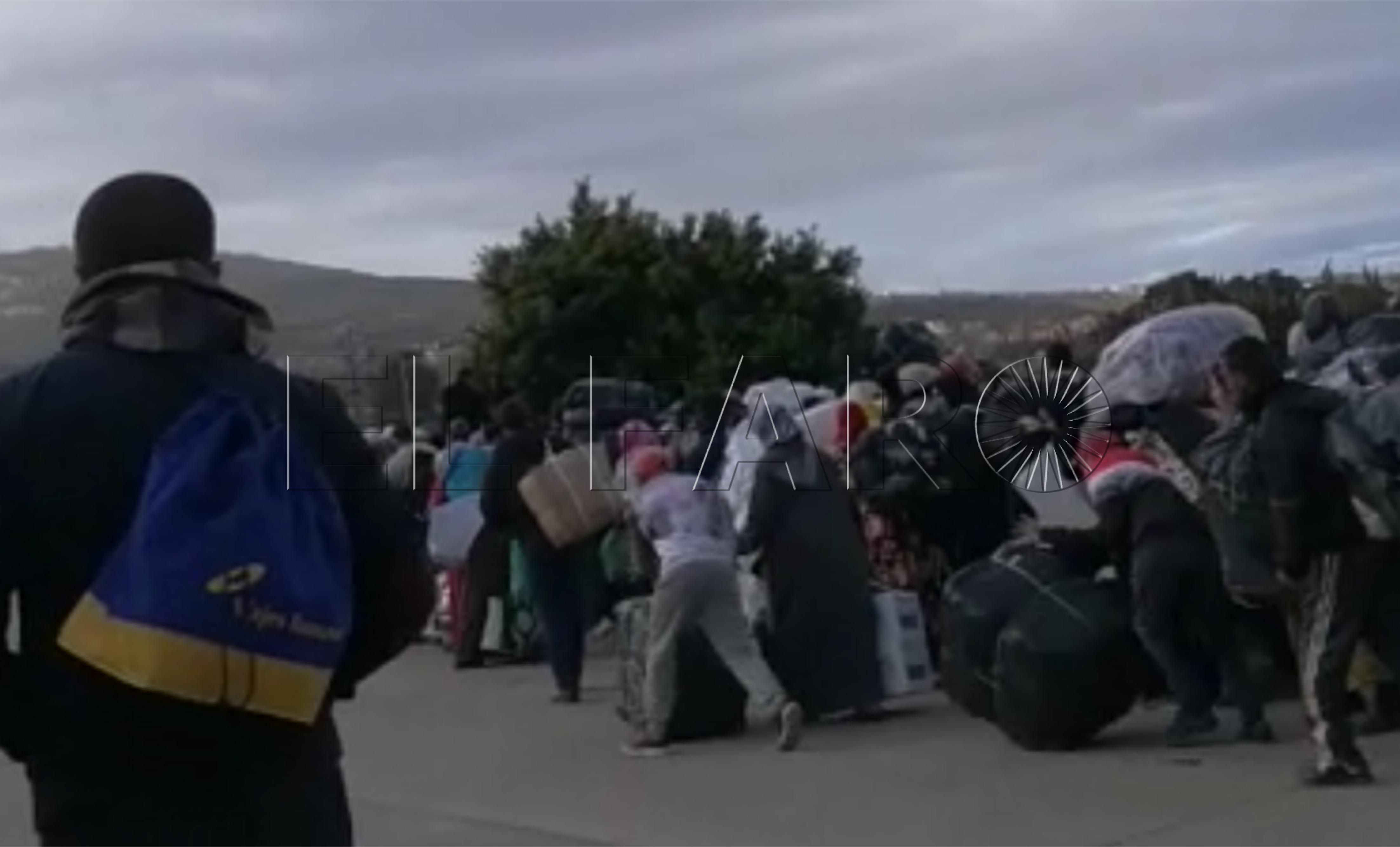 Acsemel culpa a las “mafias marroquíes” de colapsar el bus de la frontera con bultos