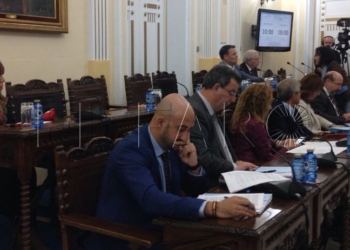 3 1 Conesa anuncia que van a retomar el proyecto de centro comercial abierto