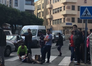 6 02 Un joven resulta herido leve tras ser atropellado en Ramírez de Arellano