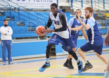 Mamadou Samb, uno de los jugadores del Melilla Baloncesto