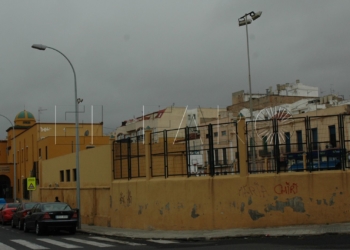 11 1 15 Multa de 1.080€ para unos padres por no llevar a su hija de 11 años al colegio