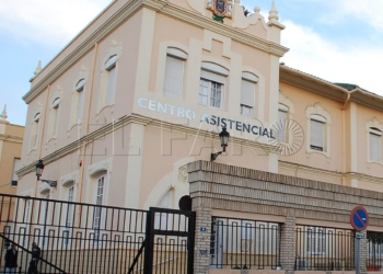 12 2 1 ­­­CpM cree que Ventura no ha estado a la altura de la situación en el caso de los menores fallecidos