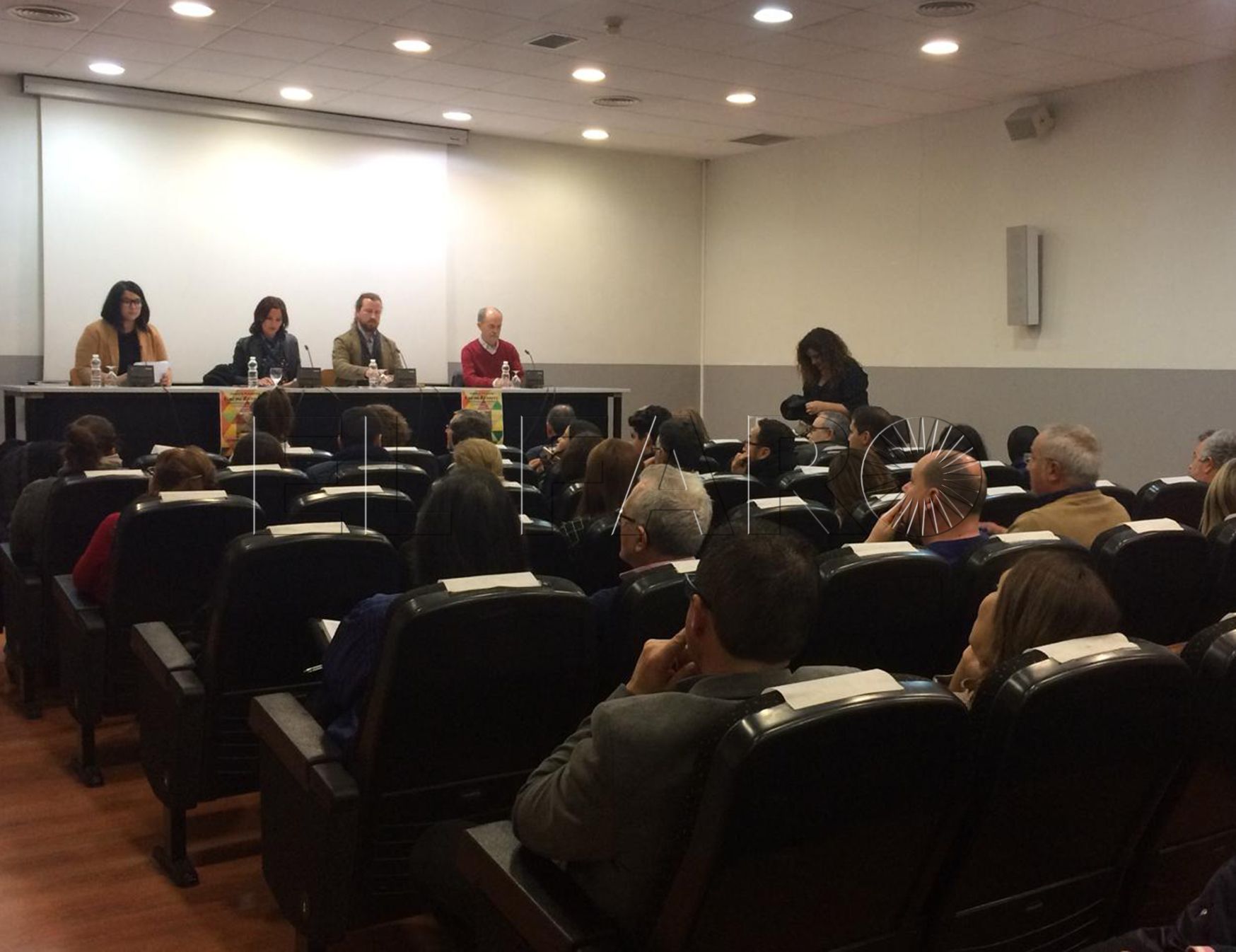“Se confunde el conflicto con la violencia, pero realmente está más cerca de la paz”
