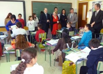 18 1 Sindicatos de Educación rechazan el MIR para profesores propuesto por el ministerio