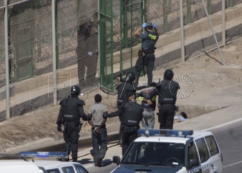 2 1 17 El fin de las devoluciones en caliente en las fronteras de Ceuta y Melilla, objetivo del nuevo Gobierno del PSOE