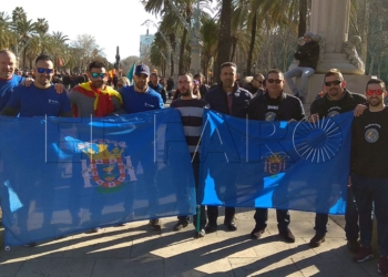 7 1 9 Policías y guardias civiles de Melilla piden en Barcelona la equiparación salarial