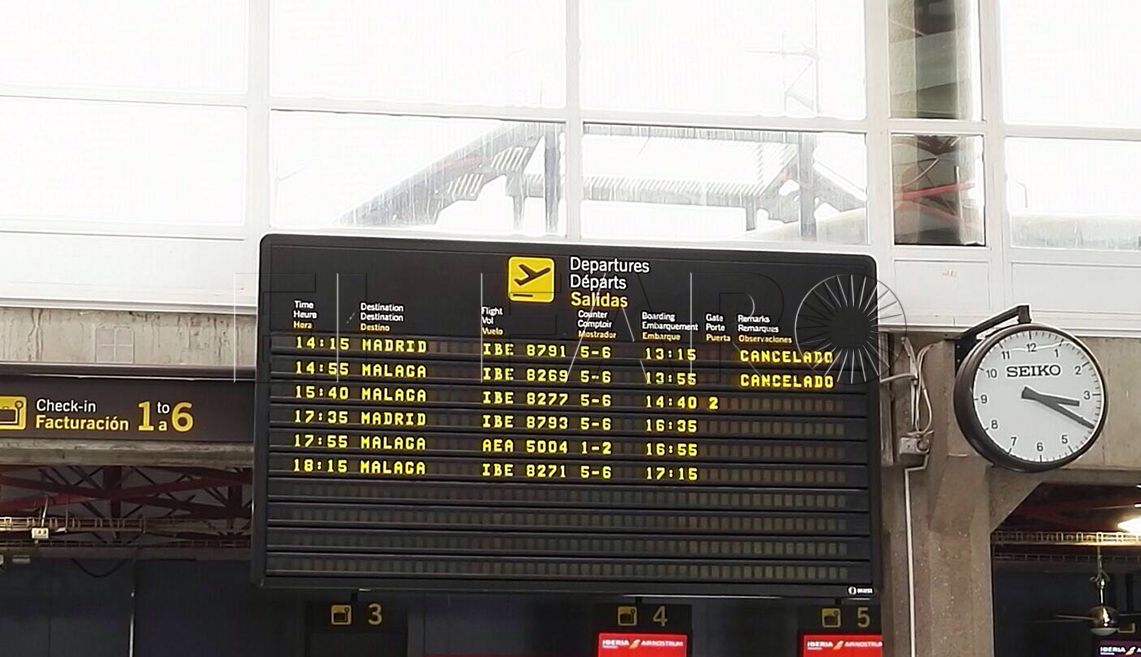 La cancelación de dos vuelos entre Málaga y Melilla afecta a 70 pasajeros