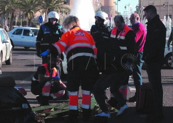 8 1 1 La Policía afirma que la muerte del hombre que apareció frente la Delegación fue por un atropello