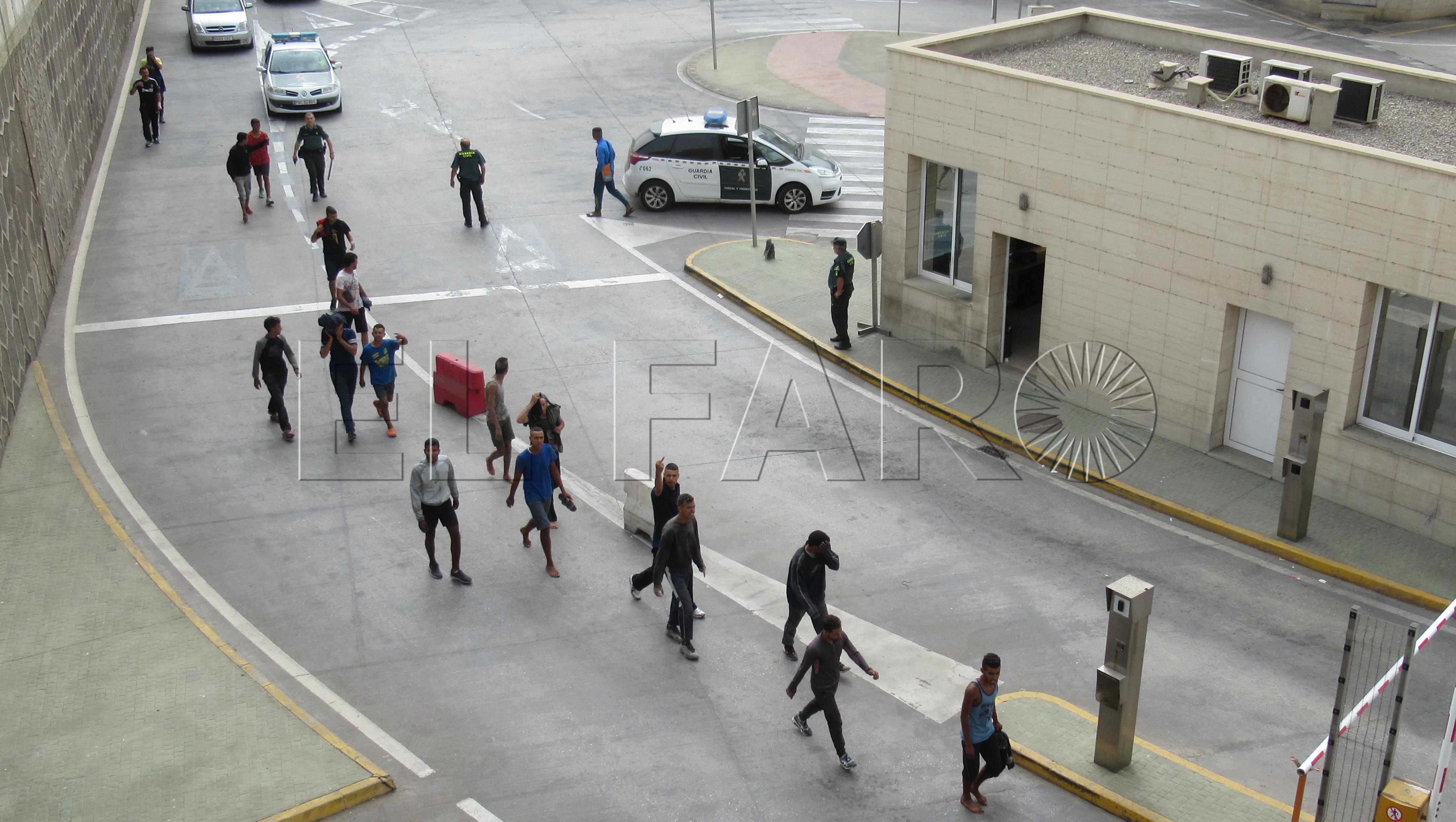 Las obras de las vallas antiintrusión del puerto se terminarán para finales de marzo
