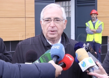 9 1 5 Imbroda a Aberchán: “¿Por qué no van a visitar La Purísima a las dos de la mañana?”