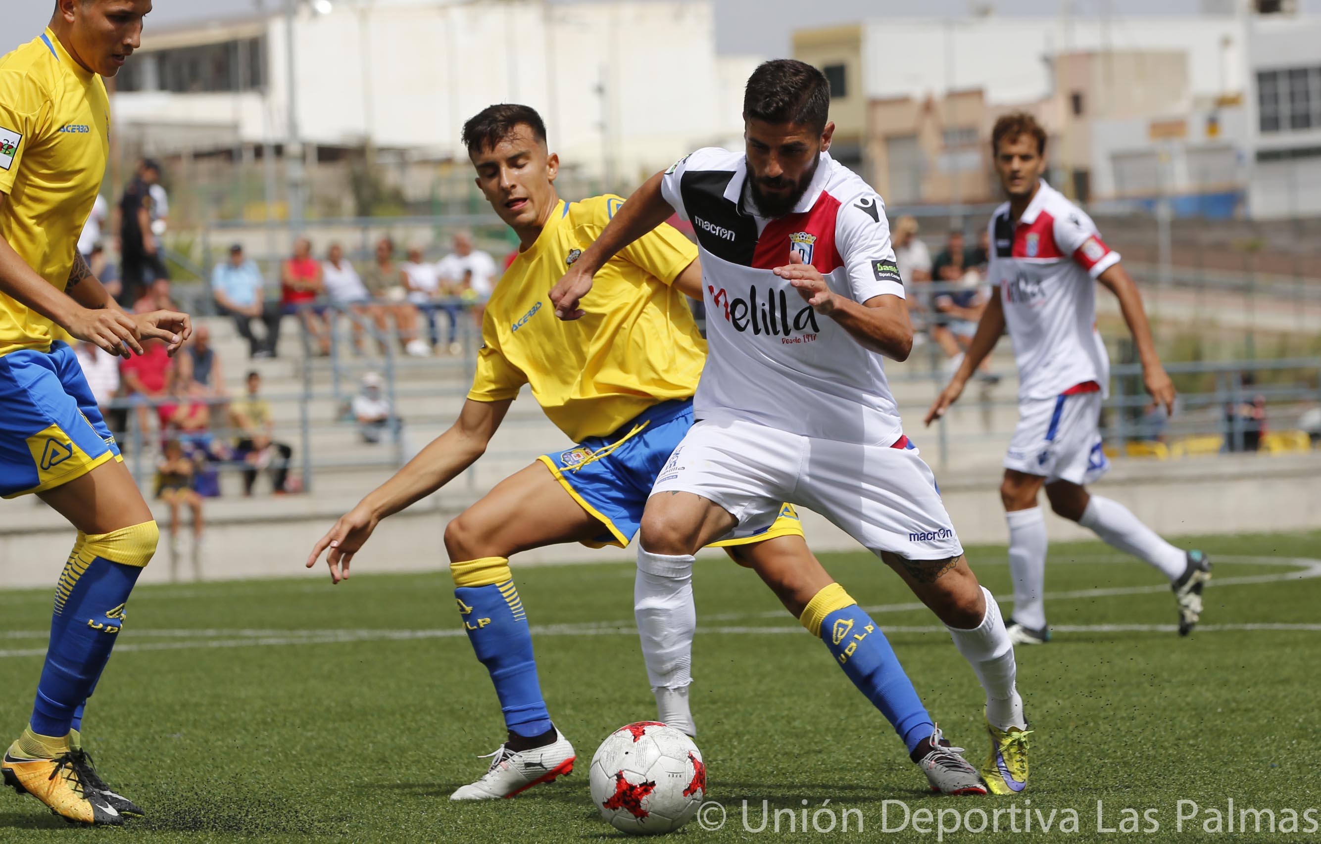 Las Palmas, primer rival del año