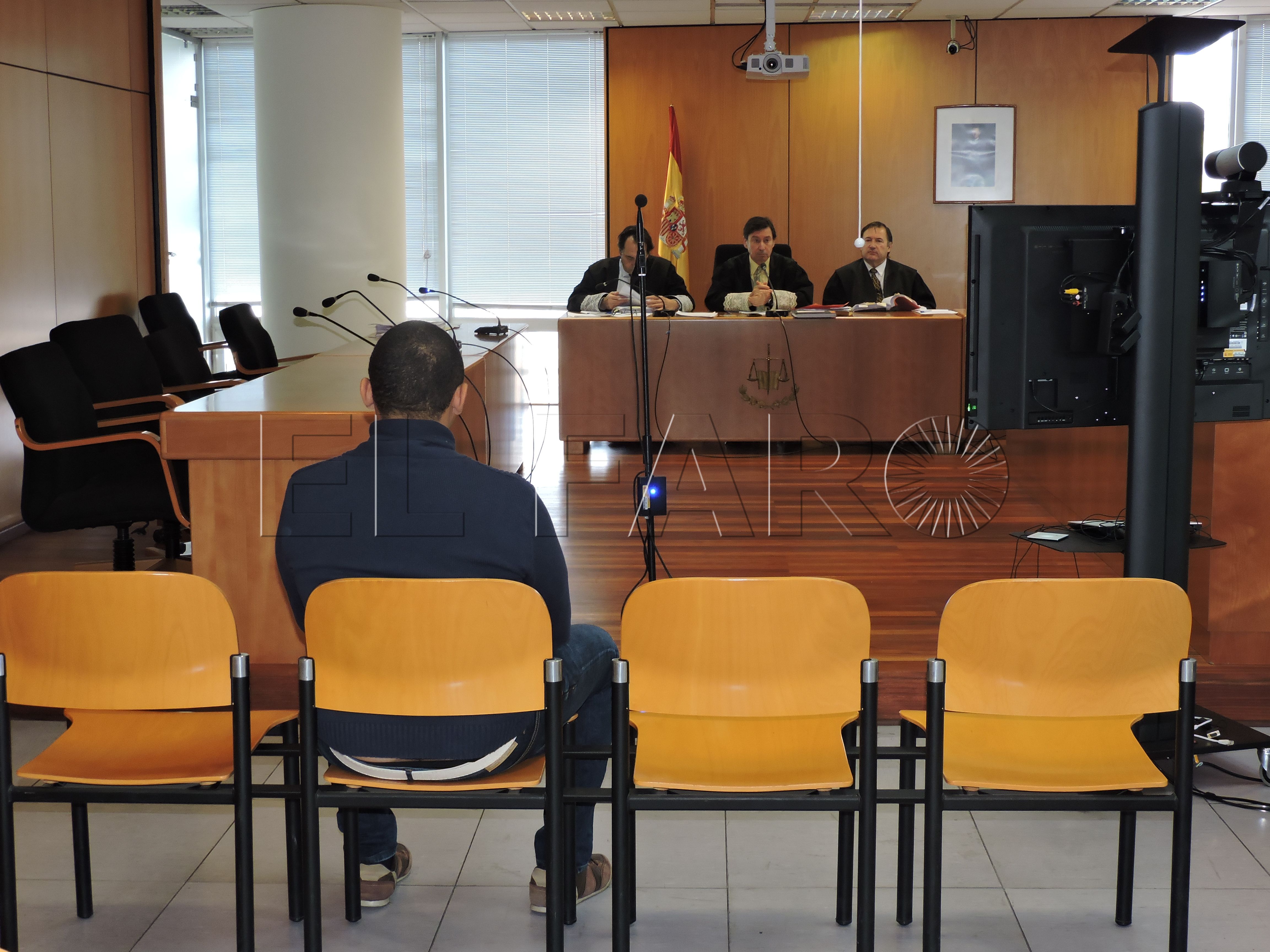 El Supremo desestima el recurso de un militar condenado por abuso a una menor