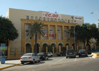 sindicatos edificio002 Diez meses de prisión por amenazar de muerte a dos policías: “Si os veo en Marruecos, os mato”