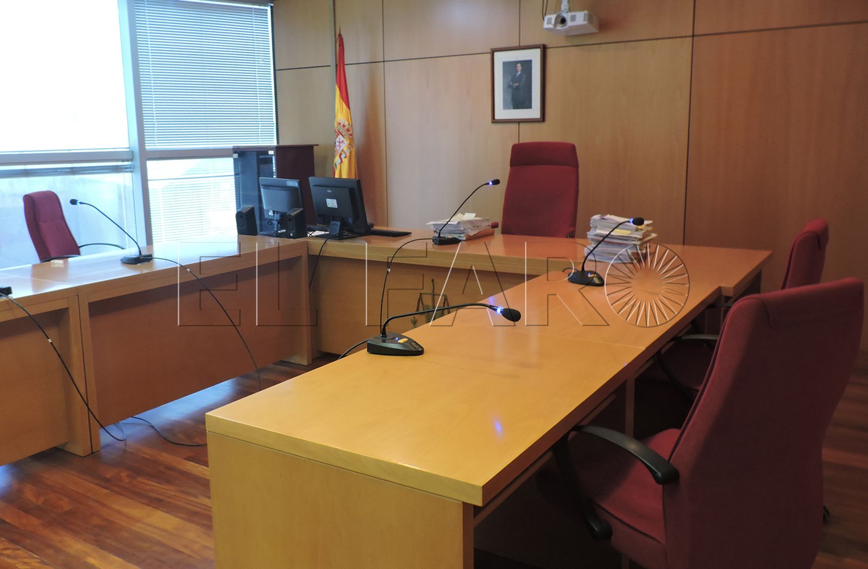 Lo acusan de sacar una navaja a un joven para robarle el móvil: le reclaman 5 años