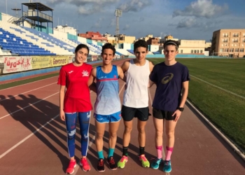 Triatletas, en categoría masculina, que estarán en el Europeo.